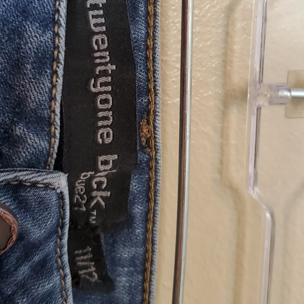 Pants - Picture 2 of 2